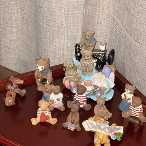 Adorable Teddy Bear Figurine Set